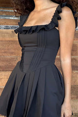 BXOXO - Square Neck Pleated Lace Mini Dress