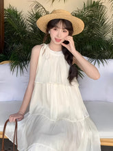 BXOXO 1pc Elegant French Halter Neck Off-Shoulder Cake Suspender Skirt Dress for Women - Summer New Casual Seaside Vacation Dress, Polyester, Round Neck, Sleeveless, Layered Cake Design, Mid-Length, Loose Fit, A-Line, Lightwe