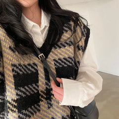 BXOXO Plaid sweater pullover vest female students wear winter Korean loose retro V-neck sleeveless knitted pullover vest sweater top