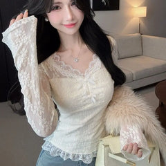 Bxoxo Sexy Lace Patchwork Women T Shirt Women Korean Chic V Neck Slim Cropped Tops Y2K Female Solid Sweet Bow Bottoming Tees