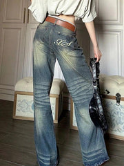 Vintage Wash Embroidery Boyfriend Jeans