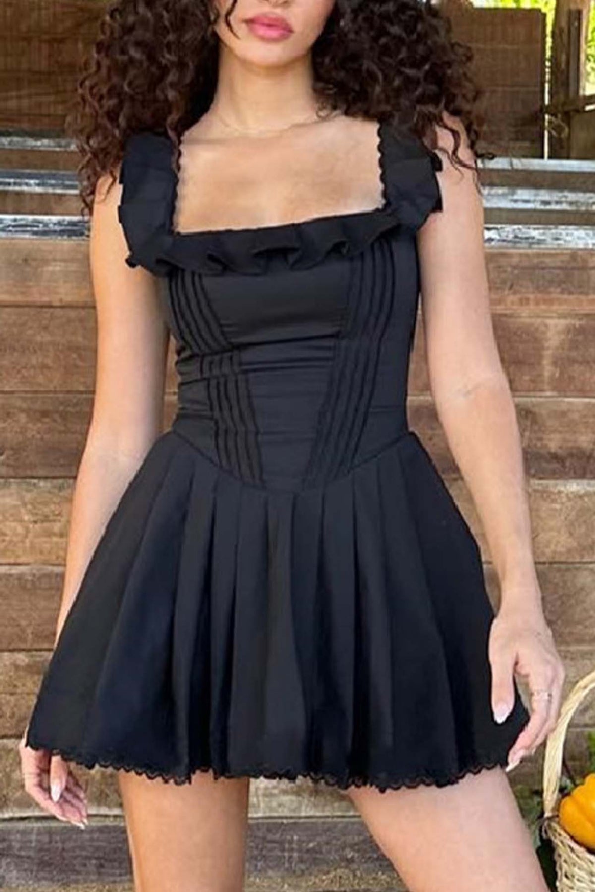 BXOXO - Square Neck Pleated Lace Mini Dress