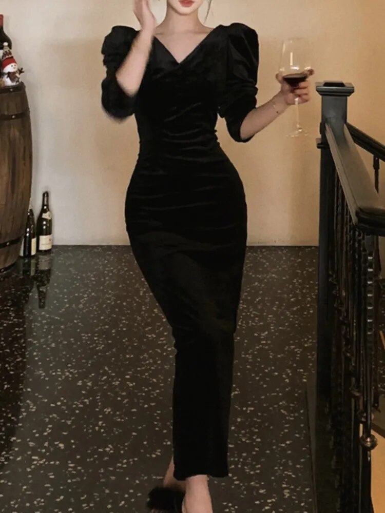 BXOXO party look inspos Vintage Black Velvet Midi Dresses for Women 2025 Autumn New Elegant Evening Party Birthday Slim Long Sleeve Female Clothing Robe