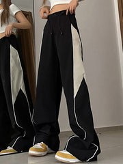 Contrasting Straight Leg Sweatpants