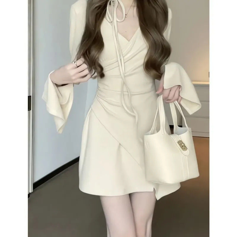 supernatural dress to impress Girl Style V-neck Irregular Waist Pleated Long Sleeve Lace-up Dress Slimming Autumn New Dress
