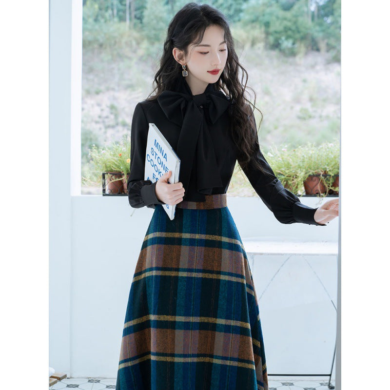 outfit ideas Autumn and Winter French Style Bow Artistic Top Women's High Waist Retro Plaid Woolen Skirt Two-Piece Set