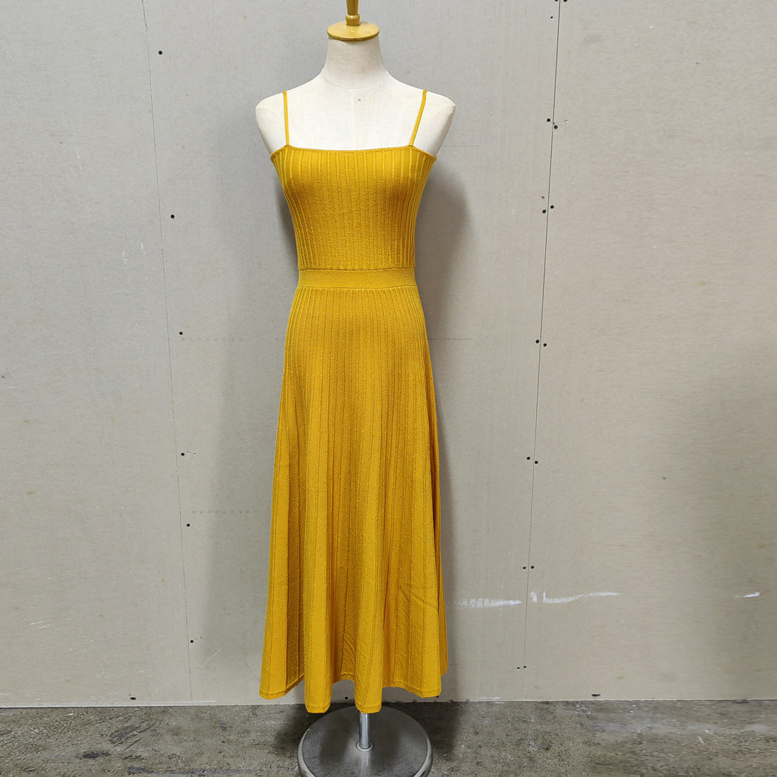 outfit inspo fall Summer Women's Tube Top Slim High Waist Sling Knitted Dress Seaside Vacation Pleated Dress