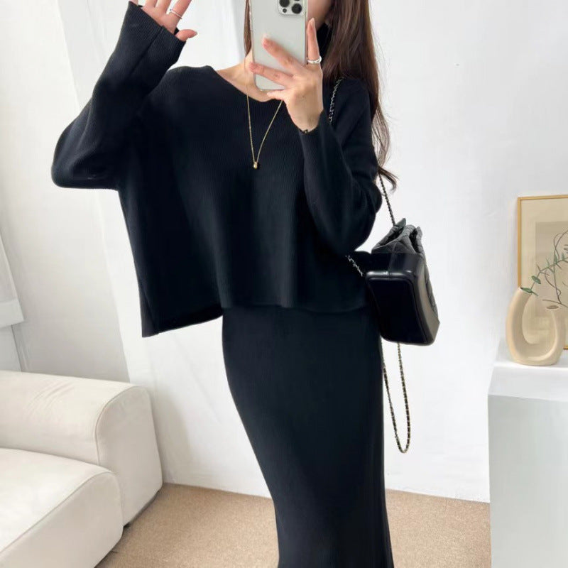 duo costumes Women's Korean-Style Chic Autumn and Winter Gentle Temperament V-neck Pullover Sweater + High Waist Slimming Sheath Half-Length