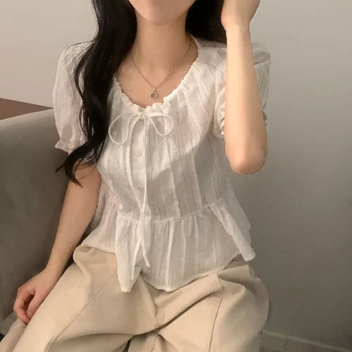 Bxoxo Chic Summer New Sweet Design Sense Bow Tie Flower Embroidery Bubble Sve Top Women's irt Fre Sle round Ne ort Sve