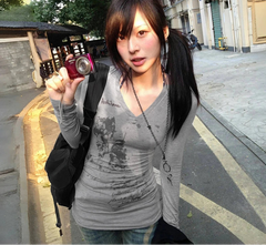 BXOXO Japanese Y2k Graffiti Print T-shirt Trashy 2000s Style V-neck T Shirt Vintage Harajuku Streetwear Grunge American Retro