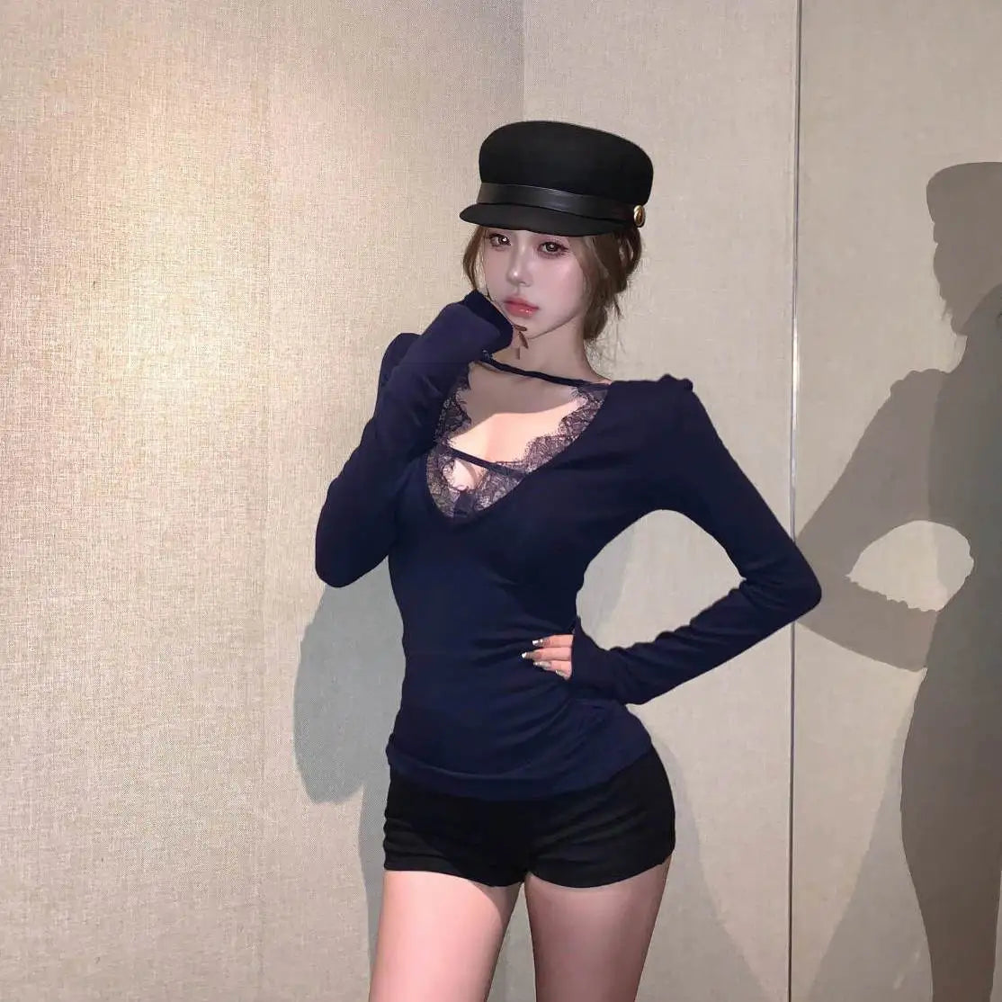 Bxoxo High End Backless Front and Back Lace Patchwork Long Sleeved T-shirt for Women Wearing Tight Fitting and Pure Desire Base Top