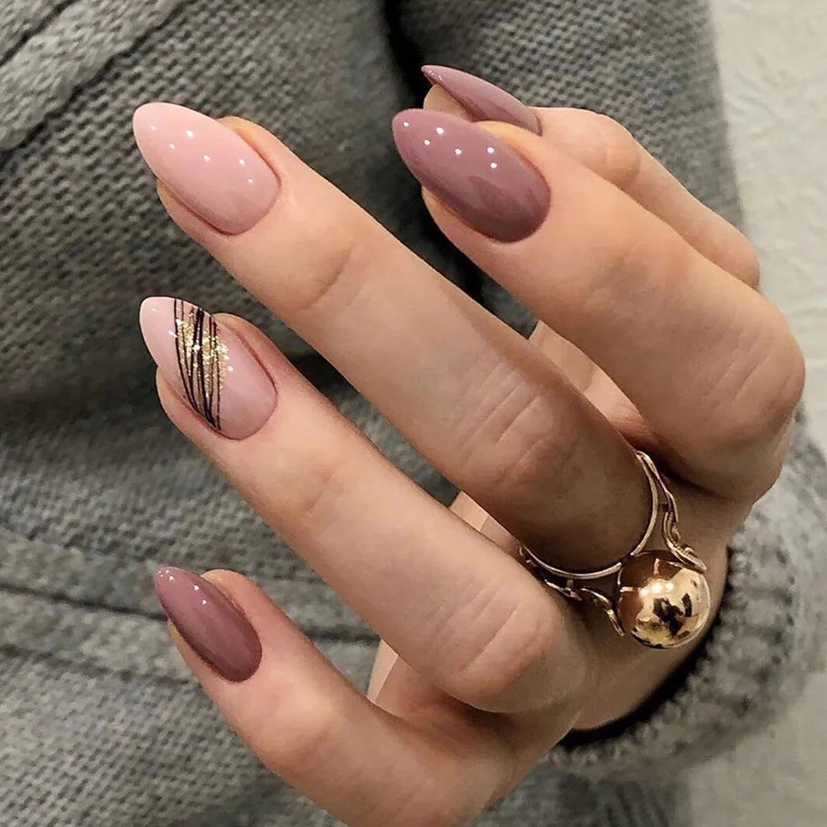 Bxoxo 24P French Oval False Nails Girls White Edge Design Nude Color Wearable Press on Nail Full Cover Short Acrylic Almond Fake Nails