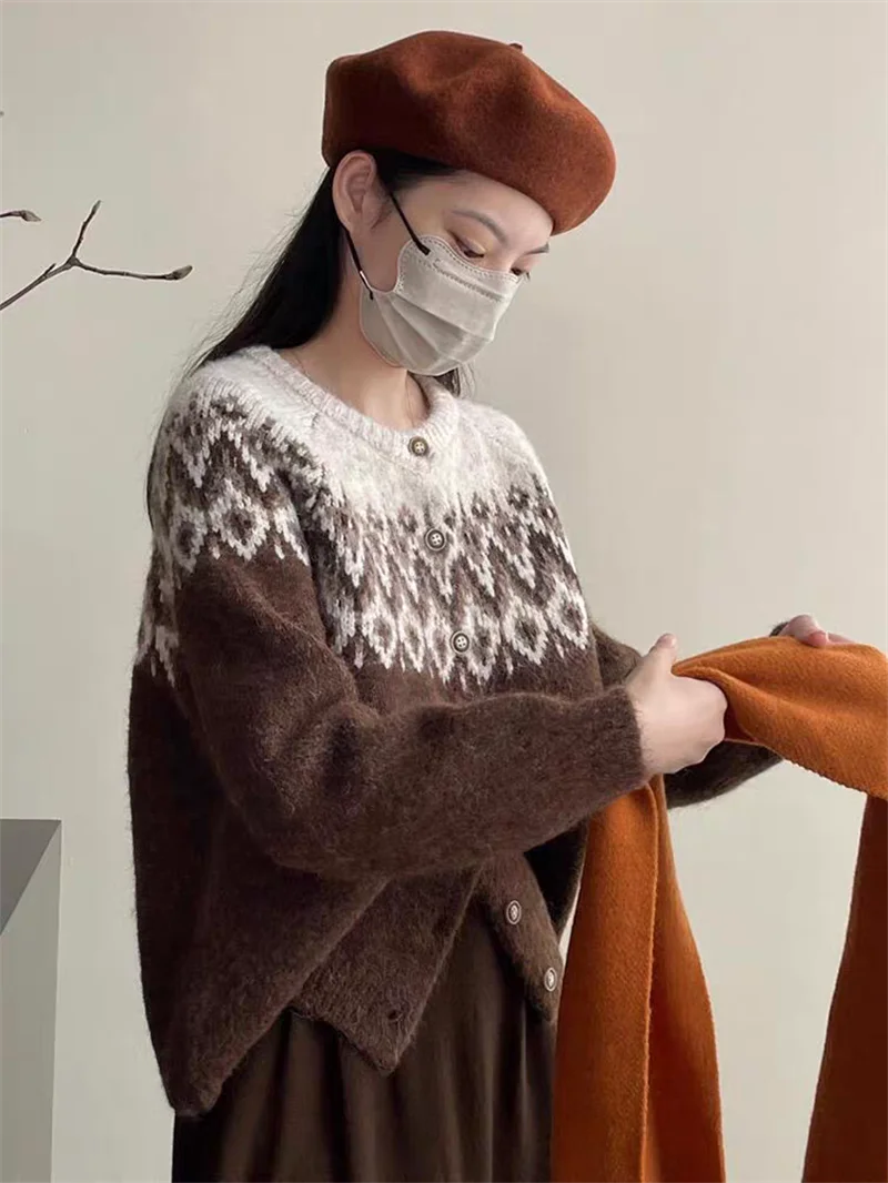 Bxoxo Vintage Fair Isle Knitted Cardigan for Women Cozy O-Neck Button Down Sweater Jacket Fall Winter Korean Style Christmas Sweater