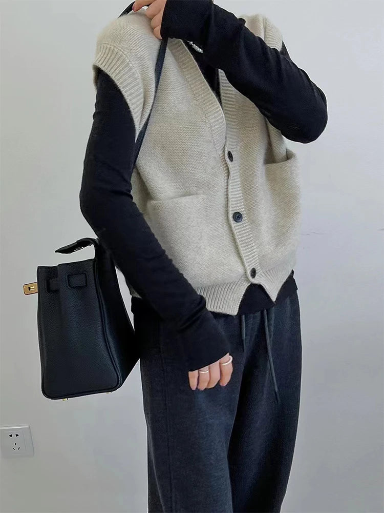 Bxoxo Knitted Cardigan Vest 2025 Autumn Lazy Style Women's Solid Sleeveless V-neck Single Breasted Pocket Sweater Female Knitwear Tank