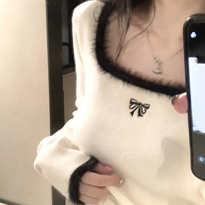 Bxoxo Women Butterfly Embroidered T-shirts Square Neck  Long Sleeve Patchwork Y2K T-Shirts Casual Tees Women Autumn Winter