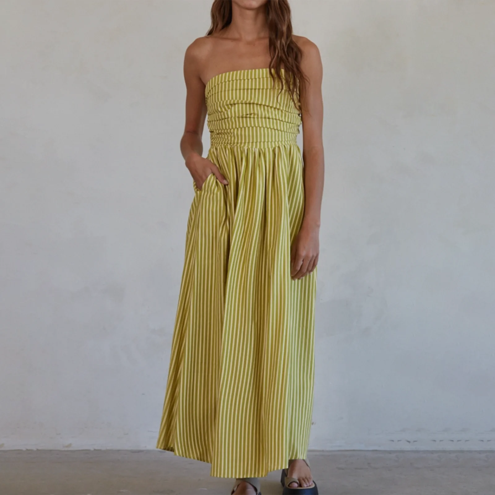 BXOXO Women Striped Strapless Maxi Dress Flowy Smocked Backless Tube Long Dress Swing Casual Summer Sundress with Pockets