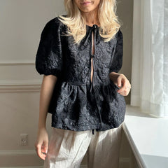 BXOXO Short Sleeve Peplum Blouse Tie Front Lace Up Ruffle Top Puff Sleeve Babydoll Shirt Y2k Loose Spring Summer Tops
