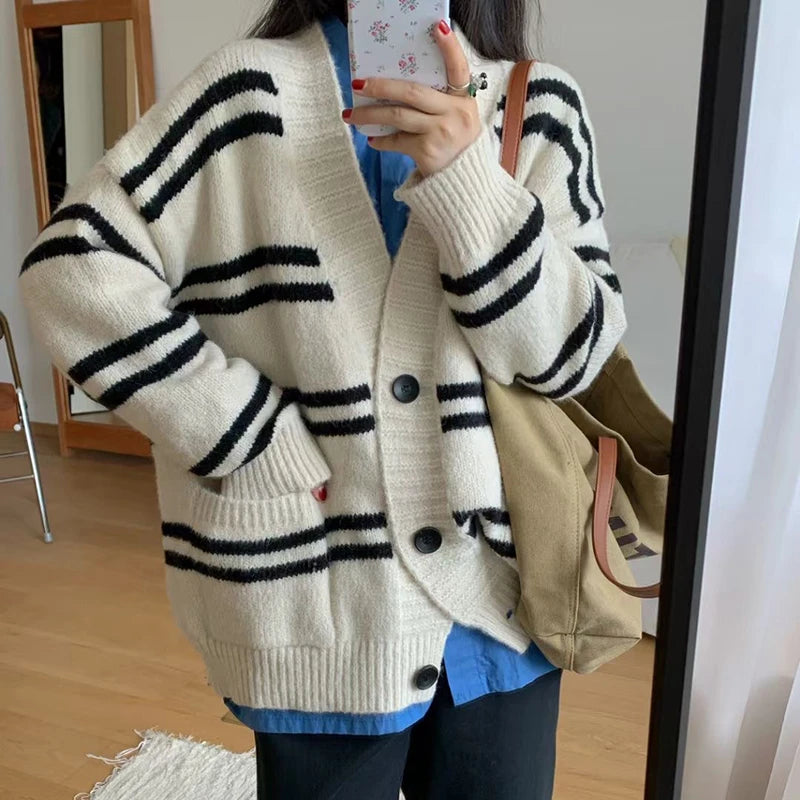Bxoxo Women Cardigan Sweater Striped V-neck Button-up Sweater Jacket Comfy Cozy Slouchy Cardi Autumn Winter Casual Outfit