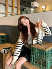 Bxoxo Women Cardigan Sweater Striped V-neck Button-up Sweater Jacket Comfy Cozy Slouchy Cardi Autumn Winter Casual Outfit