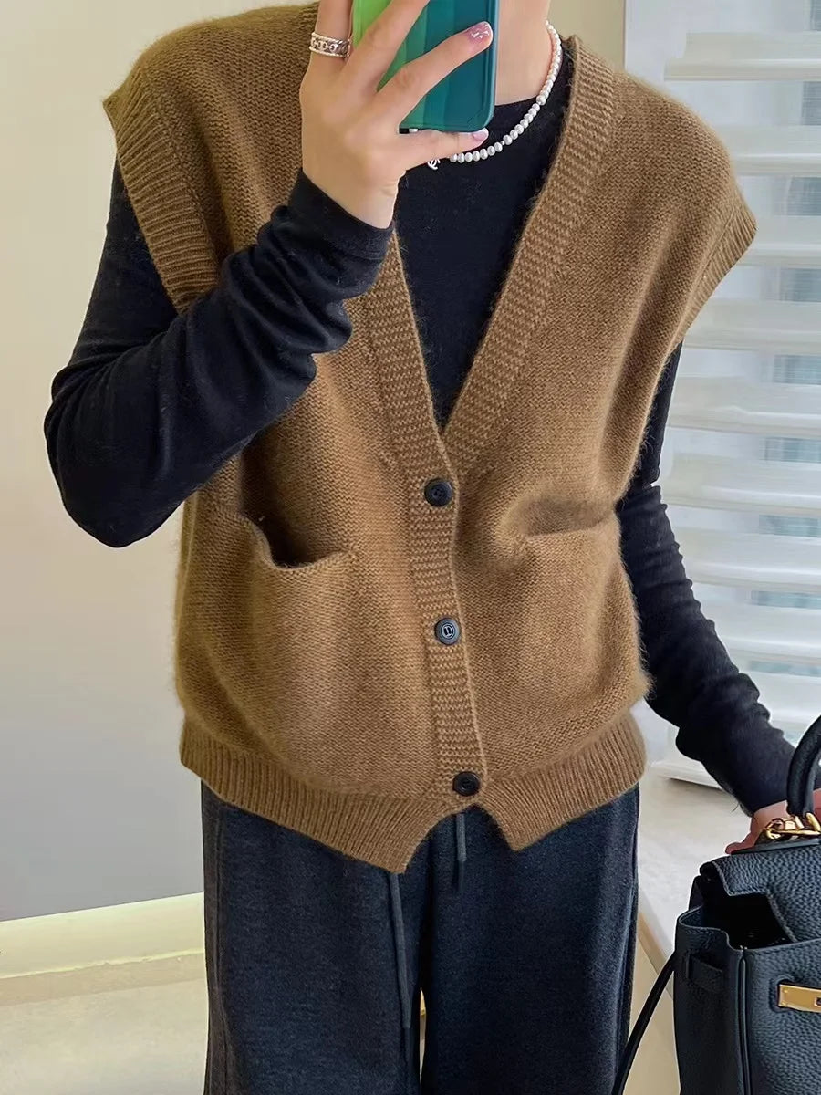 Bxoxo Knitted Cardigan Vest 2025 Autumn Lazy Style Women's Solid Sleeveless V-neck Single Breasted Pocket Sweater Female Knitwear Tank