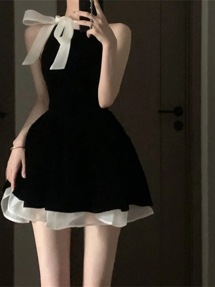 Bxoxo Elegant Halter Neck Dress Woman Y2K Black Hepburn Style Bow Bandage Sleeveless Mini Dress Summer Slim Patchwork Party Vestidos