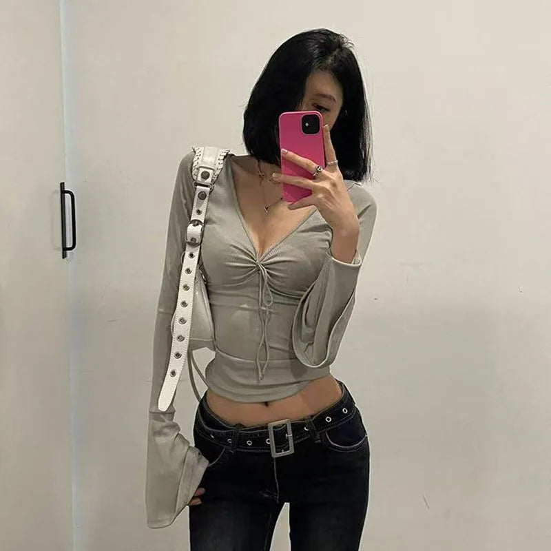 Bxoxo Y2K Fashion Flare Sleeve Women T Shirts Spring Streetwear V Neck Folds Slim Tops Korean Chic Lace Up Ladies Crop Bottoming Tees