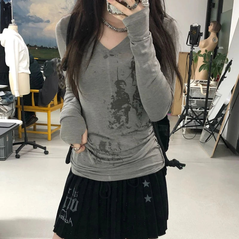 BXOXO Japanese Y2k Graffiti Print T-shirt Trashy 2000s Style V-neck T Shirt Vintage Harajuku Streetwear Grunge American Retro