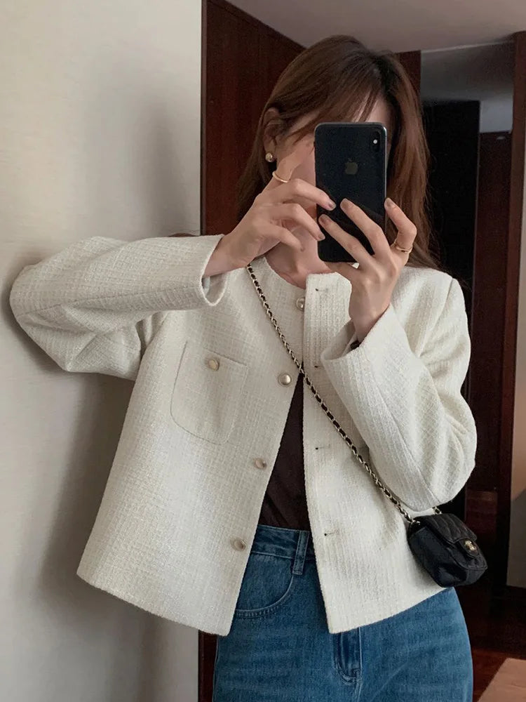 Bxoxo Elegant Chic Tweed Jacket Women O Neck Slim Long Sleeve Fashion Short Coats Casual French Sweet Small Fragrance Outwear Lady New