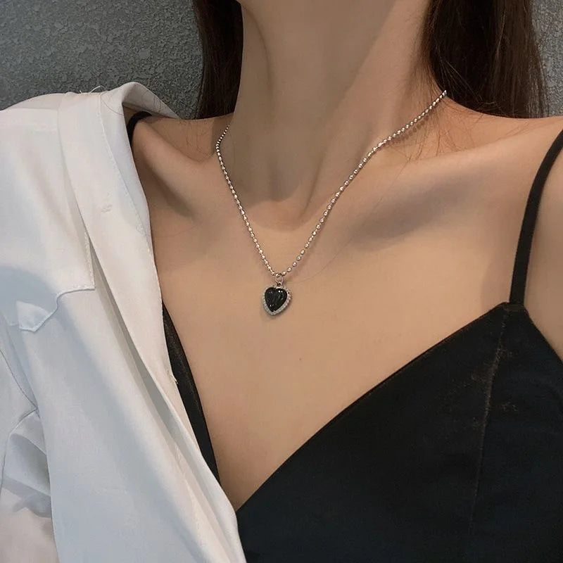 BXOXO Vintage Love Heart Pendant Necklace for Women Trend Aesthetic Gold Color Metal Chain Collar Choker Party Jewelry Birthday Gifts