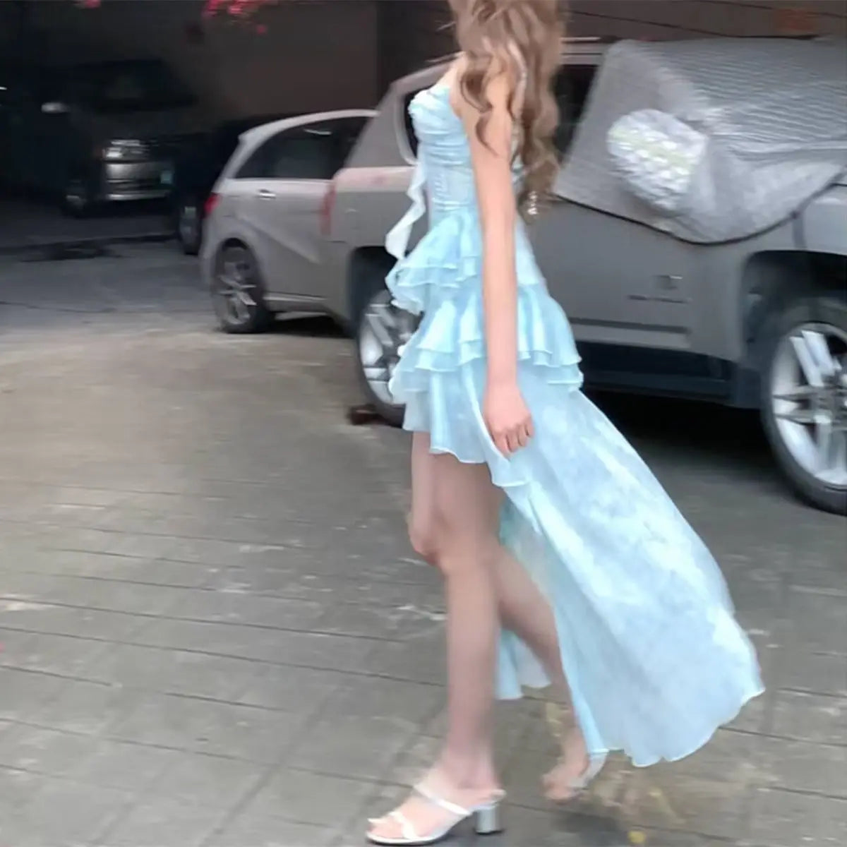 BXOXO Pure desire irregular ruffle edge V-neck suspender dress for women in summer sweet and spicy girl with a slim waist, holiday
