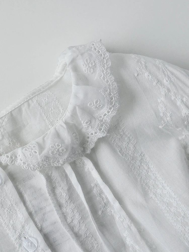 Bxoxo Flower Embroidery Blouses Lace Trim O-Neck Long Sleeve Blouse Spring Vintage Female Elegant Casual French Shirts Women Clothes