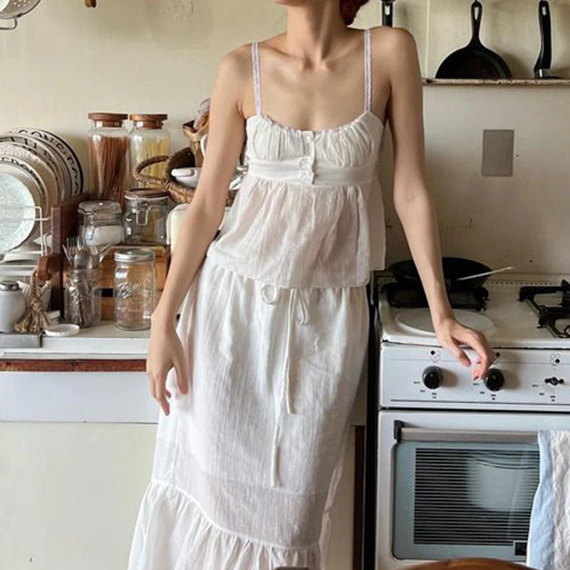 BXOXO Holiday White Button Stitching Camis Cute Coquette Loose Sleeveless Crop Tops Women y2k Aesthetic Vest Summer Casual Tees