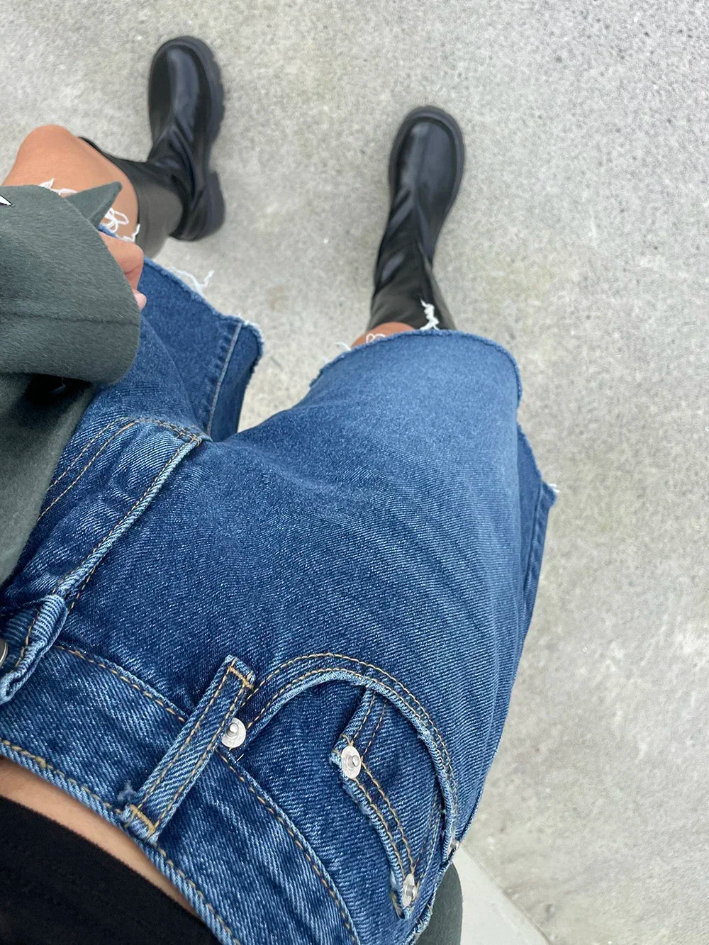 Bxoxo Summer Blue Ragged Edge Retro Versatile Denim Shorts Women's New Korean Fashion High Waist Straight Simple Women's Short Jeans