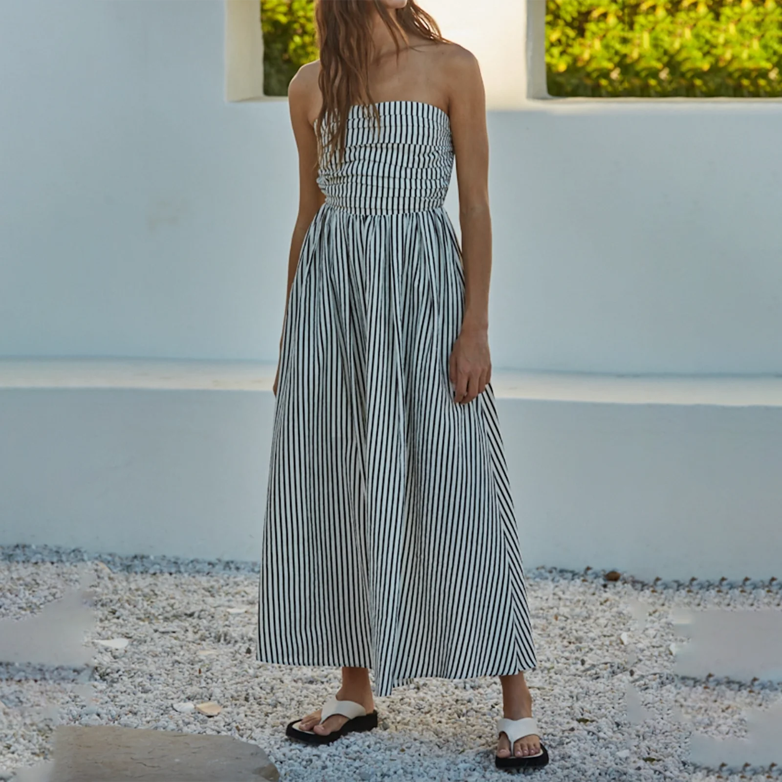 BXOXO Women Striped Strapless Maxi Dress Flowy Smocked Backless Tube Long Dress Swing Casual Summer Sundress with Pockets