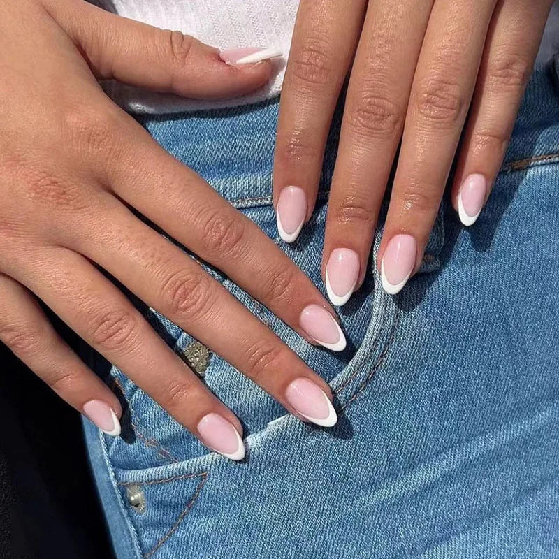 Bxoxo 24P French Oval False Nails Girls White Edge Design Nude Color Wearable Press on Nail Full Cover Short Acrylic Almond Fake Nails