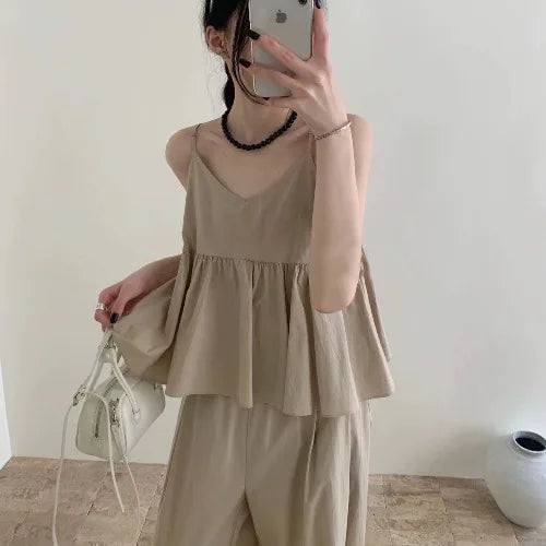 Bxoxo Chic Summer V-ne Casual Wide-leg Pants Set with Pleated Top + High-waist Faionable Women's Ensemble