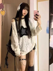 BXOXO Grunge Hole T-shirt Women Fashion Star Print Y2k Aesthetic Loose Tees Kpop Fairycore Ripped Tshirt Harajuku Gothic Streetwear