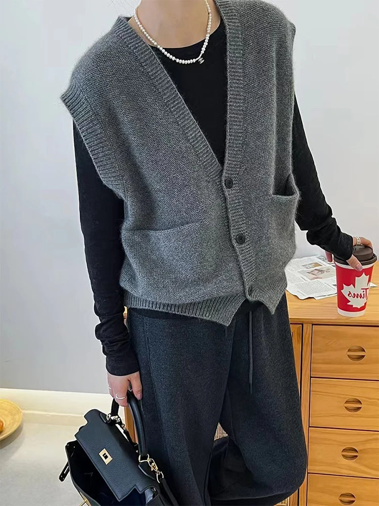Bxoxo Knitted Cardigan Vest 2025 Autumn Lazy Style Women's Solid Sleeveless V-neck Single Breasted Pocket Sweater Female Knitwear Tank