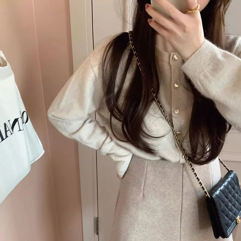 BXOXO - Soft-Hearted Cardigan
