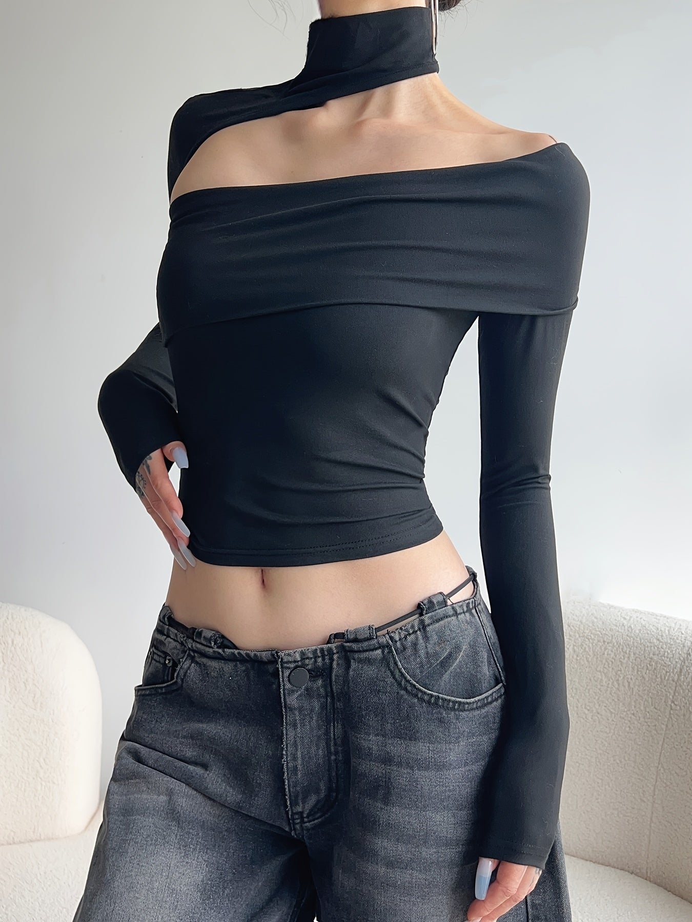 BXOXO [1pc Off-Shoulder T-Shirt] 1pc SassyGals Sexy Asymmetric Off-Shoulder T-Shirt for Women - Knit Polyester, Short Length, Solid Color, Slim Fit, Spring/Summer Fashion Top