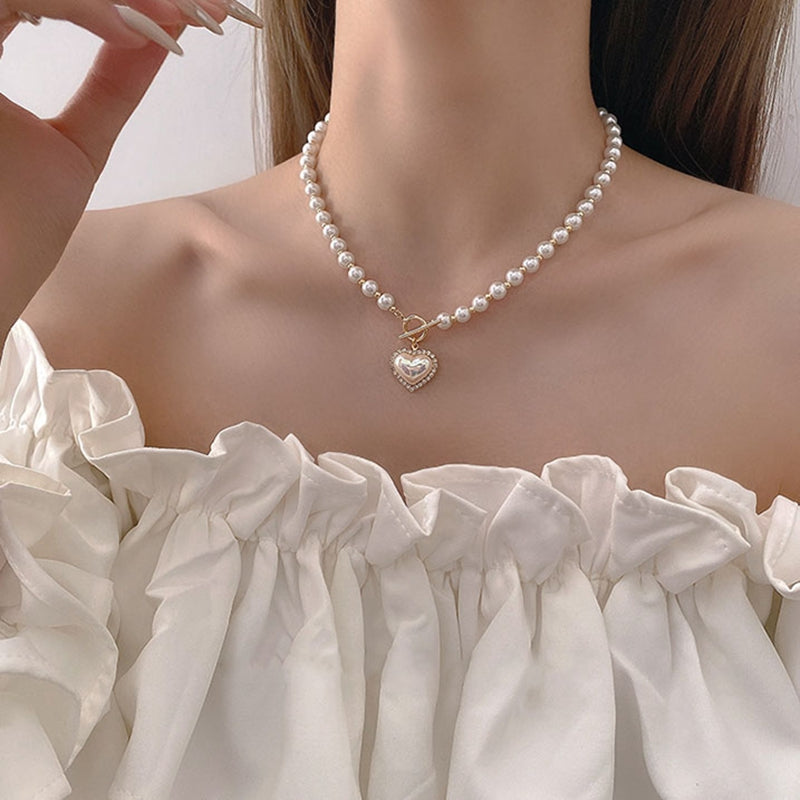 BXOXO - Pearl Heart Necklace