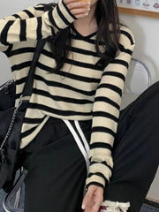 V Neck Stripe Long Sleeve Knit