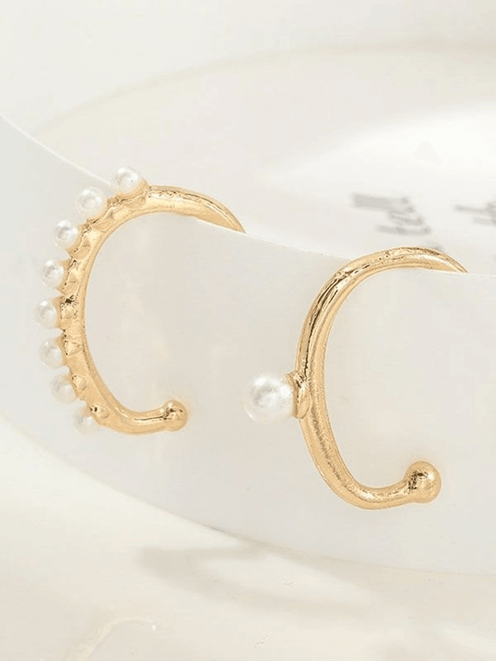 2pcs Faux Pearl Decor Cuff Earring