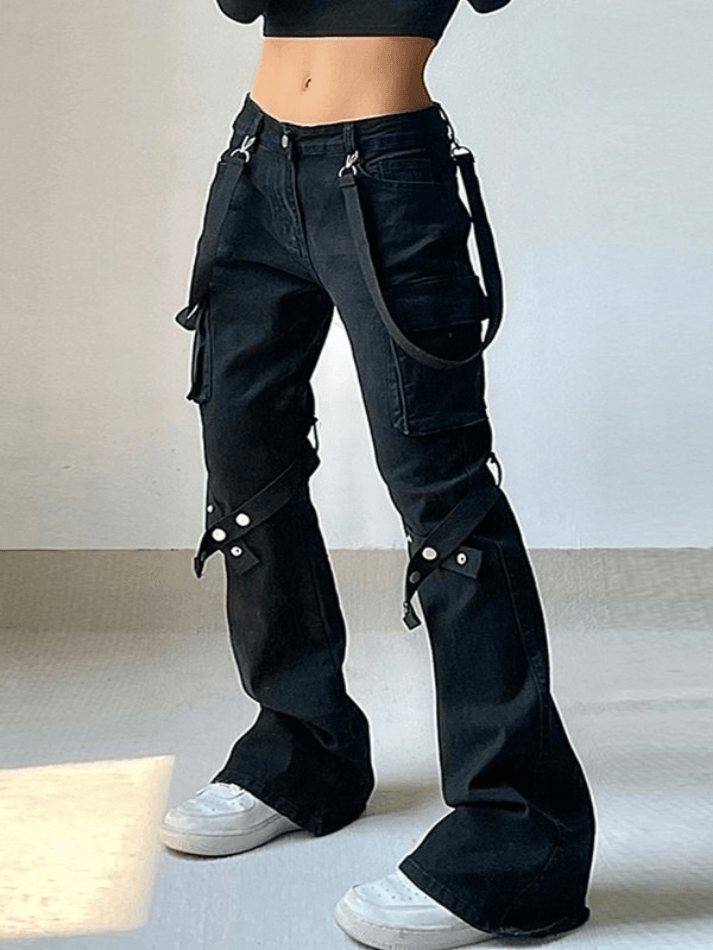 Metal Leg Loop Pocket Straight Cargo Jeans